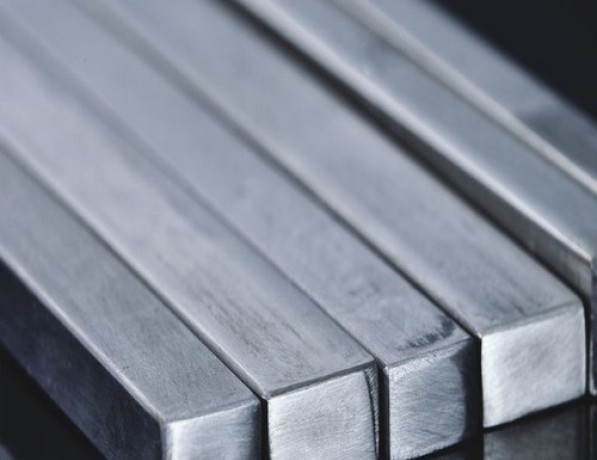 Квадрат нержавеющий AISI 316 8х8 мм ASTM A479 фото