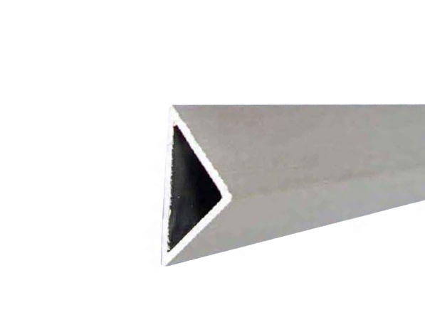 Профиль алюминиевый прессованный треугольный Д1 40х3,5 мм ГОСТ 18591-91 фото