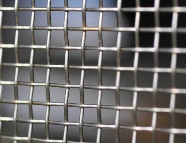 Сетка стальная плетеная Ст2кп 1,2х5 мм ТУ 14-198-116-94 фото