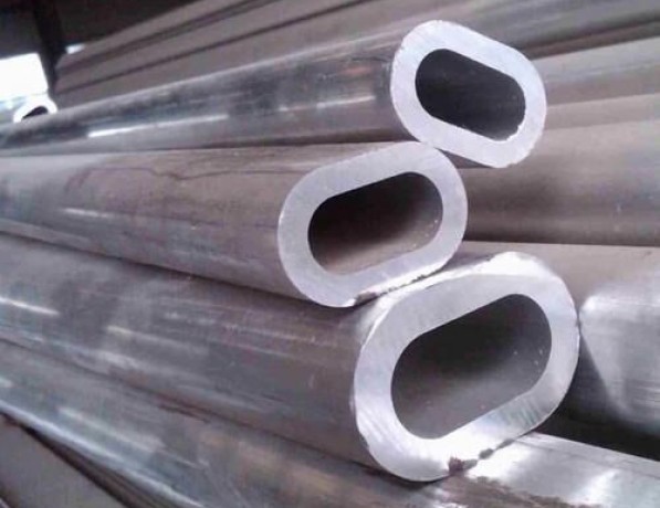 Труба алюминиевая плоскоовальная гладкая АД35Т1 22х0,32 мм фото