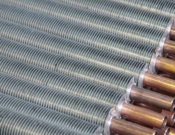 Труба биметаллическая круглая бесшовная х/к Ст10 М3р 18х2х0,4 мм ГОСТ 10192-62 фото